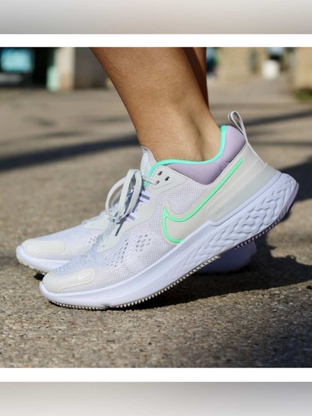 Nike Running React Miler 2 Sneakers Platinum Tint/Green Glow/White 8 - Picture 2 of 12